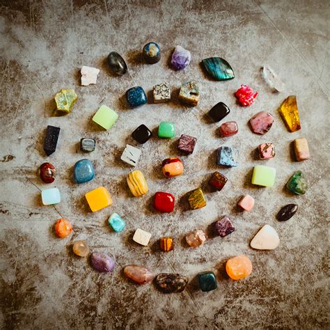 Choosing the Right Bracelet Crystals: A Journey of Self-Discovery