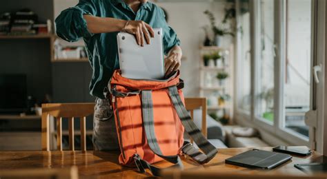 Choosing the Right Laptop Tote: