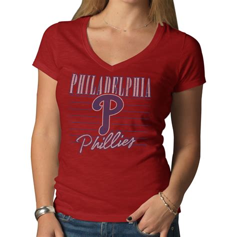 Choosing the Right Phillies Women's Shirt