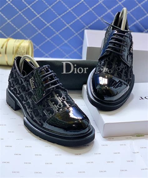 Christian Dior Men's Shoes: Walk in Style with Iconic Footwear