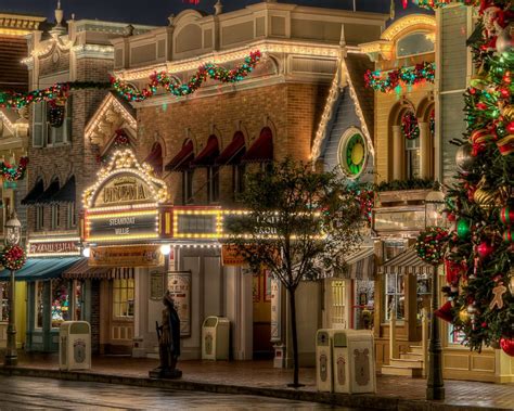 Christmas Babies on Main Street Doc