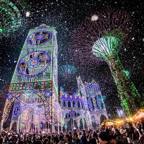 Christmas Wonderland @ Gardens by the Bay 2025 - A Must-Visit Festive Extravaganza