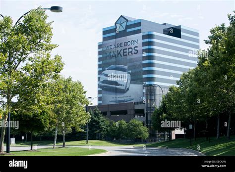 Chrysler Headquarters in Auburn Hills: A 10,000 Character Deep Dive