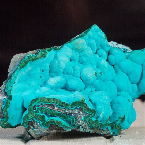 Chrysocolla's Enchanting Appearance