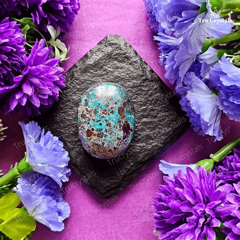 Chrysocolla: A Gemstone of Solace and Serenity