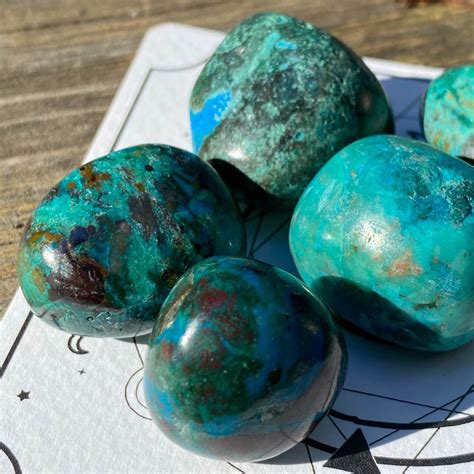 Chrysocolla: A Stone of Peace and Serenity