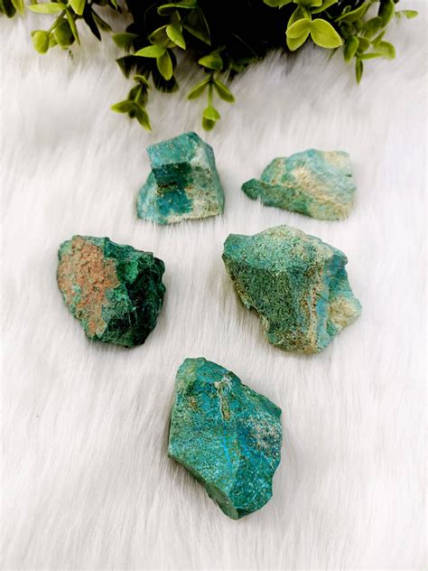 Chrysocolla: The Enchanting Gemstone of Harmony and Communication