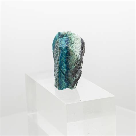 Chrysocolla and Quartz: A Mesmerizing Symbiosis of Healing and Harmony