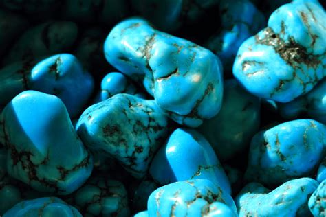 Chrysocolla in Quartz VS 2025: A Comprehensive Analysis