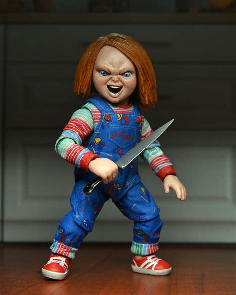 Chucky & Tiffany Costumes for the Perfect Halloween Couple