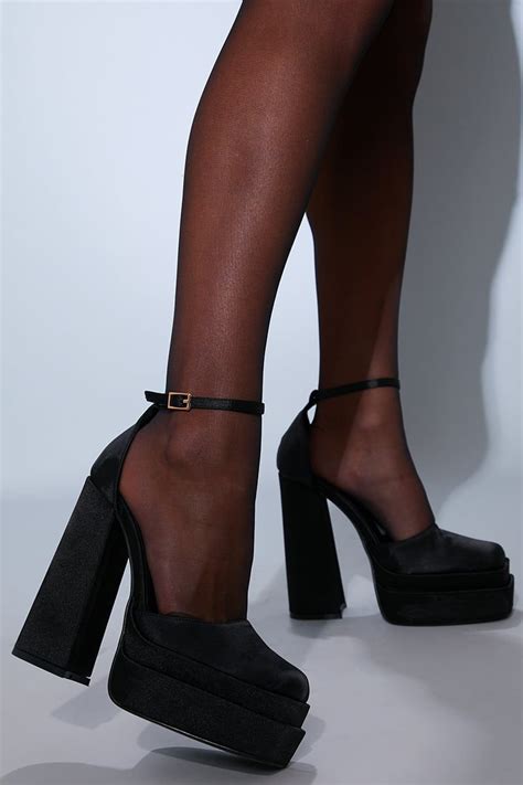 Chunky Black Heels: The Epitome of Style, Comfort, and Versatility