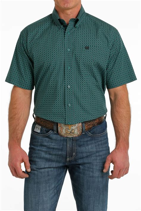 Cinch Short Sleeve Shirts: Style, Comfort, and Functionality