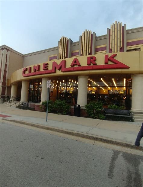 Cinemark Seven Bridges & IMAX Woodridge IL: The Ultimate Movie Experience