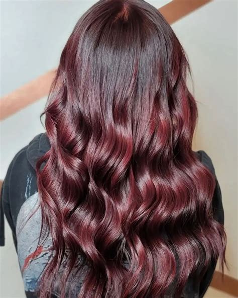 Classic Burgundy Ombre: