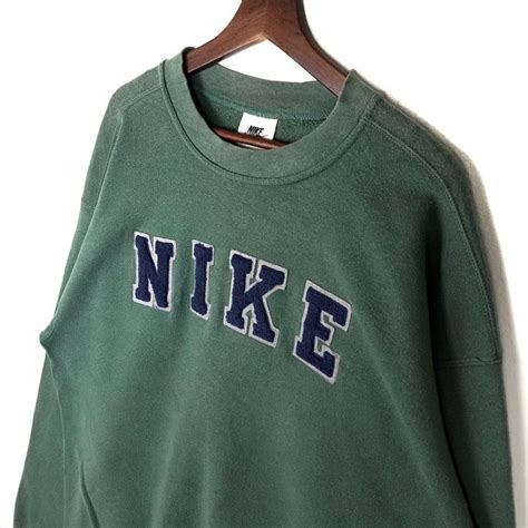 Classic crew necks: