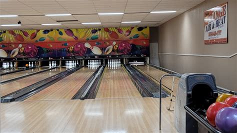 Clermont Bowling Center: