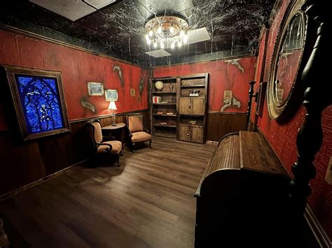 Clockwise Escape Room: An Immersive Experience that Tests Your Wits