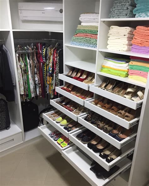 Closets com Sapateiras