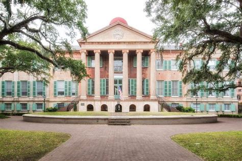 College of Charleston Acceptance Rate in 2023: Uncover the Chances of Getting In