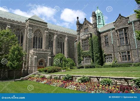 Colleges with Gothic Architecture: A Journey Through History and Beauty