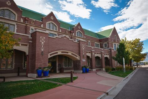 Colorado Springs: A Tech and Aerospace Epicenter