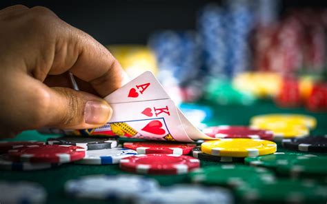 Combinações no Poker: Dominando as Jogadas Vencedoras