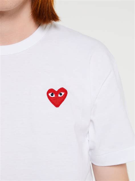 Comme des Garçons PLAY T-Shirt: A Timeless Statement in Style