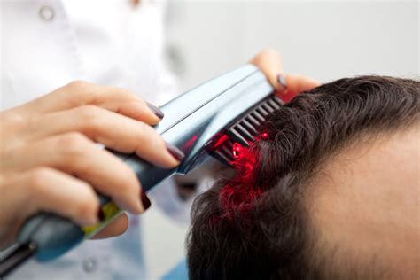 Como o Tratamento com Laser Pode Impulsionar o Crescimento Capilar e Acabar com a Queda de Cabelo