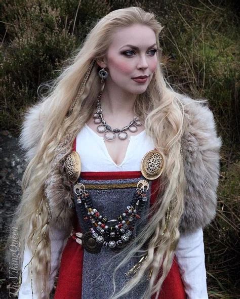 Complete Guide to Captivating Costume Play: Unveil the Secrets of Women's Viking Attire