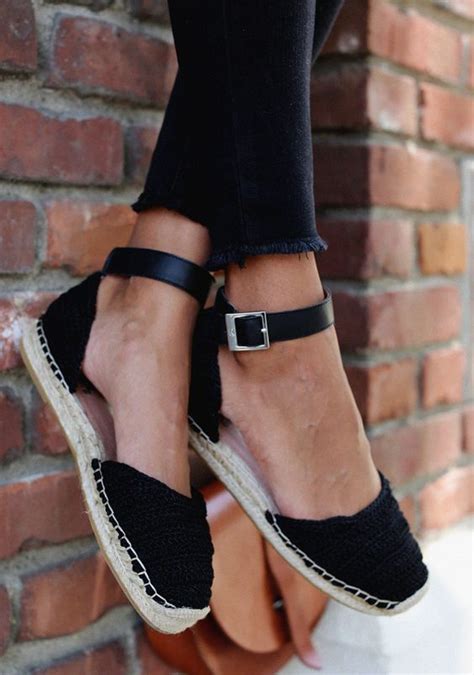 Complete Guide to Closed-Toe Shoes: Elevate Your Style and Comfort