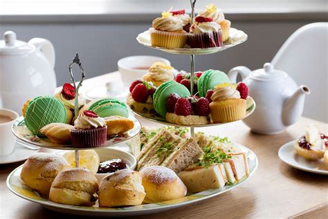 Complimentary afternoon tea: