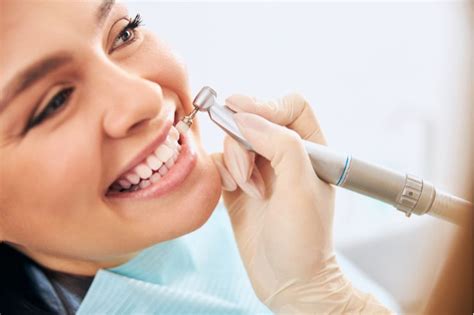 Comprehensive Dental Checkups and Cleaning: