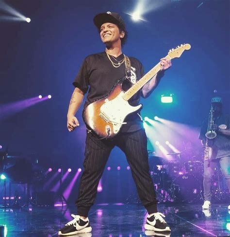 Concert Experience: Bruno Mars Sets Vegas Ablaze with 24K Magic