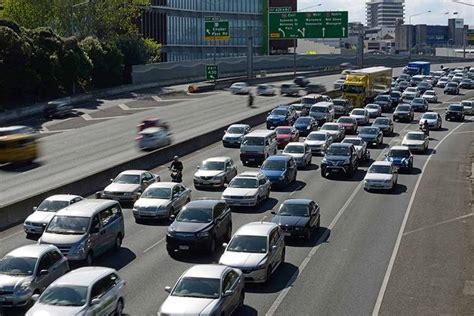 Congestion Charging: Unclogging Our Cities