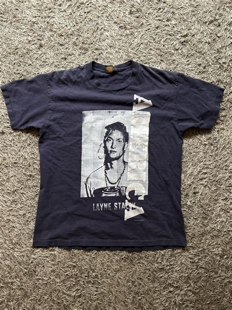 Connecting with the Legend: The Symbolism of Layne Staley T-Shirts