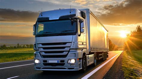 Conquer Your Deliveries: The Power of Lorry Transport for Your Business