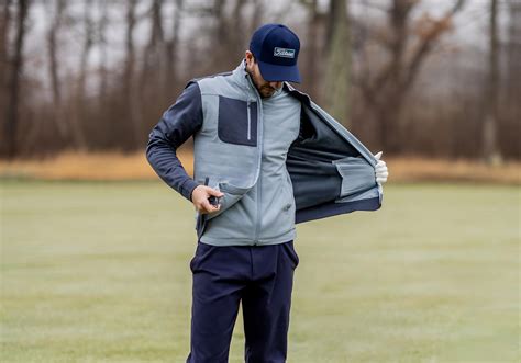 Conquer the Winter Greens: A Comprehensive Guide to Winter Golf Clothing