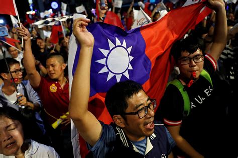Consolidating Taiwan's Democracy Reader