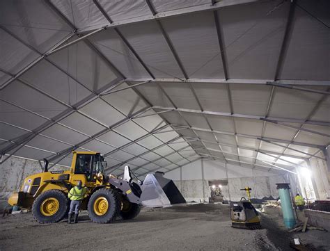 Construction tent rental