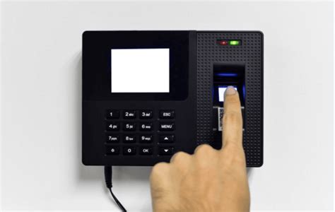 Controle de Ponto Eletrônico: Um Guia Completo para Gerentes e Funcionários