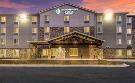 Convenience and Comfort at WoodSpring Suites Charlotte NC