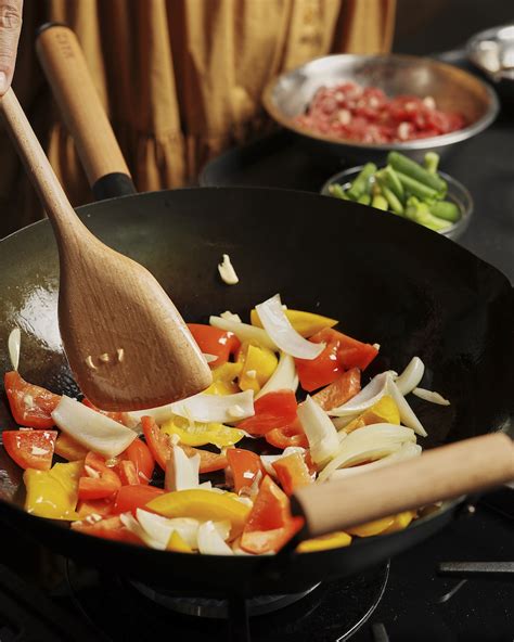 Cook food.