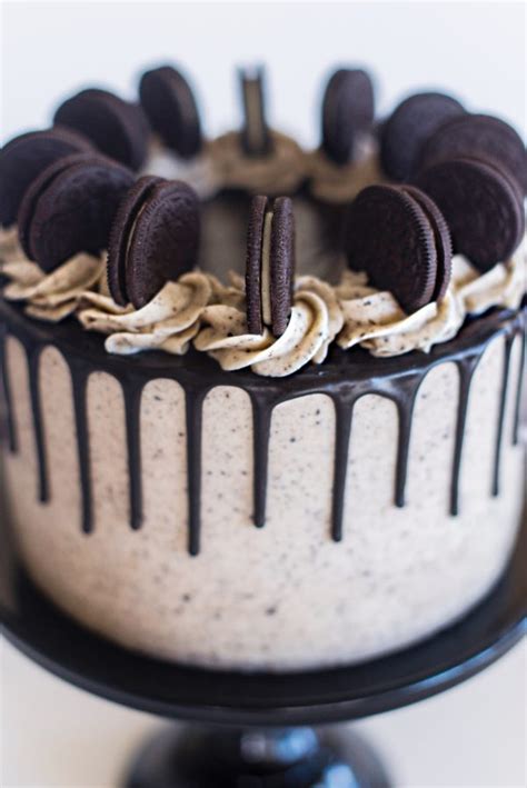 Cookies and Cream Cake: