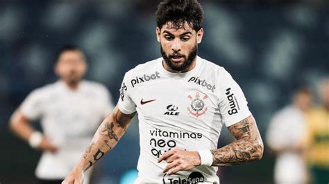 Corinthians x Athletico-PR: Uma Disputa Acirrada pelo Título