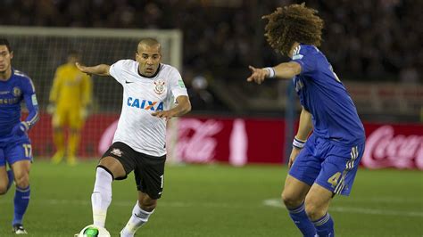 Corinthians x Chelsea: um confronto de gigantes