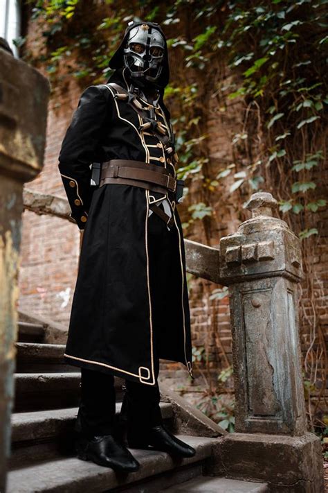 Corvo Attano Cosplay: A Masterpiece of Stealth and Assassination