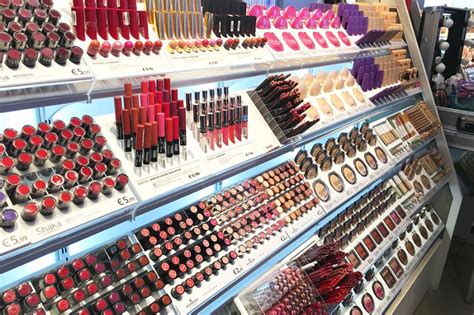 Cosmetic Company Store Near Me: The Ultimate Guide