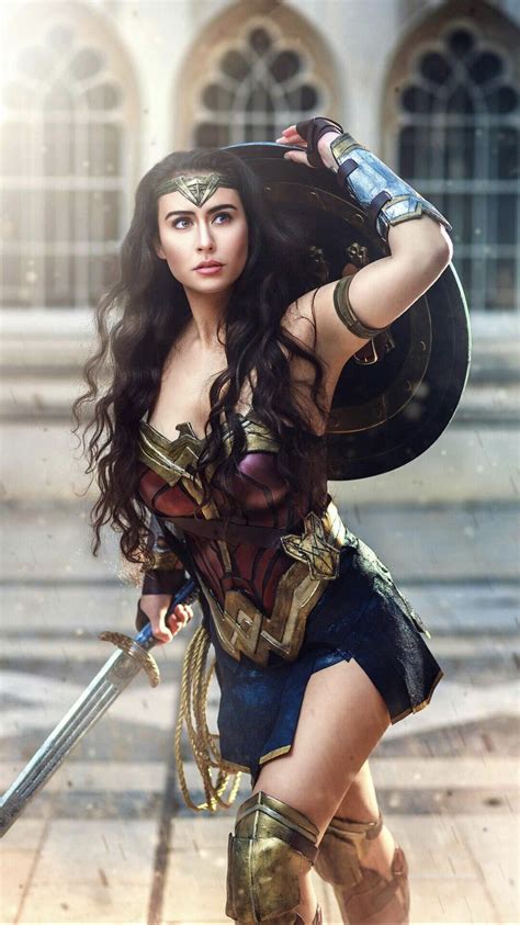 Cosplay Wonder Woman: Embracing the Amazonian Icon