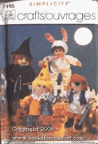 Costumes for 18 Soft Sculptured Dolls Pattern No 7116 Reader