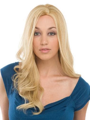 Cosy Blonde Wavy Long Celebrity Wigs